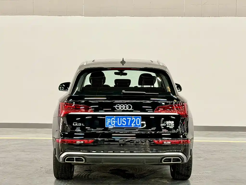 Audi Q5L 2024 — фото 10