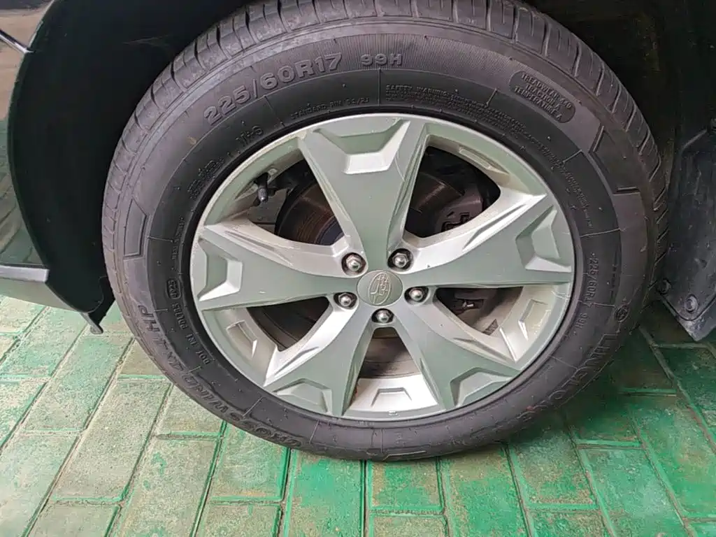 Subaru Forester 2015 — фото 23
