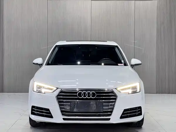 Audi A4L 2018