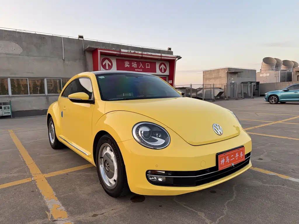 Volkswagen Beetle 2015 — фото 3