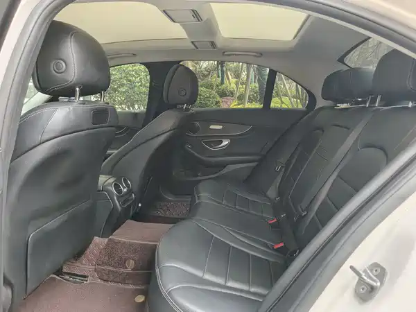 Mercedes-Benz C-Class 2019