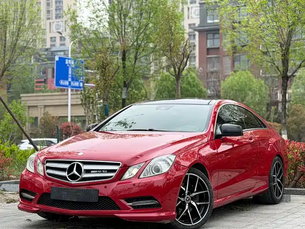 Mercedes-Benz E-Class 2012