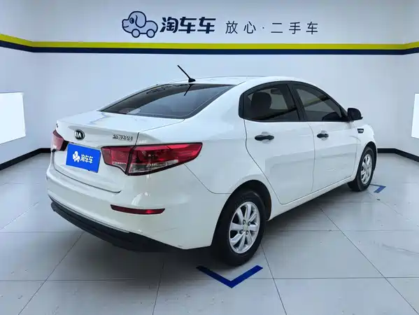 Kia K2 2016
