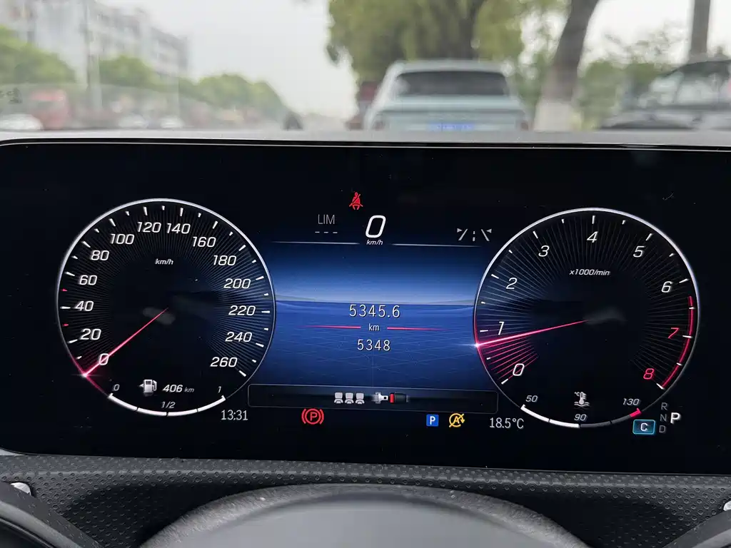 Mercedes-Benz A-Class 2025 — фото 4