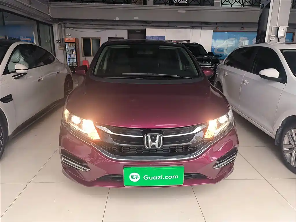 Honda Jade 2017 — фото 3