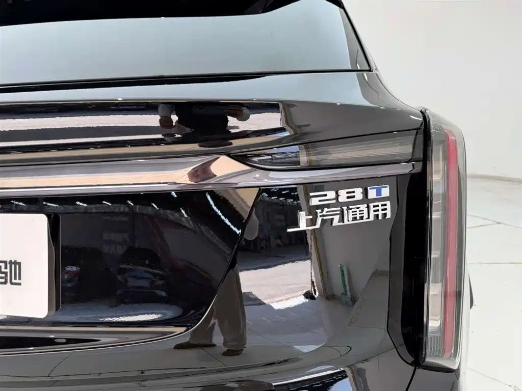 Cadillac XT5 2024 — фото 10