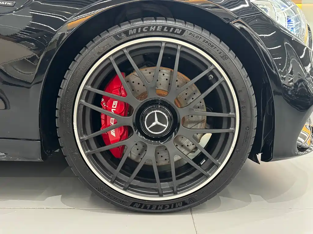 Mercedes-Benz C-Class AMG 2020 — фото 17