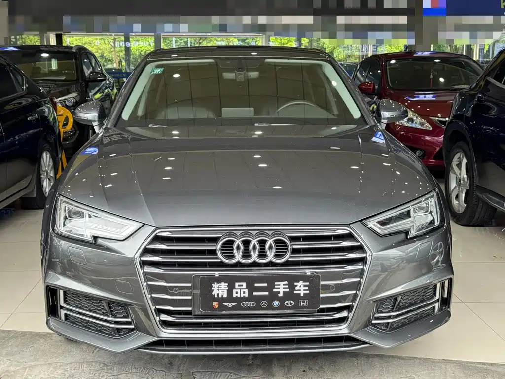 Audi A4L 2019