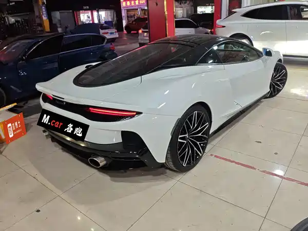 McLaren GT 2022