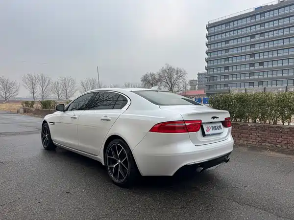 Jaguar XEL 2018
