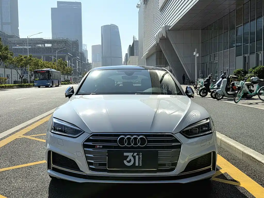 Audi S5 2018 — фото 1