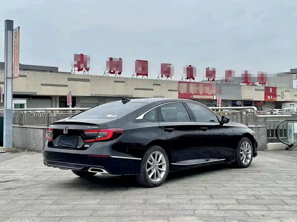 Honda Accord 2022 — фото 4