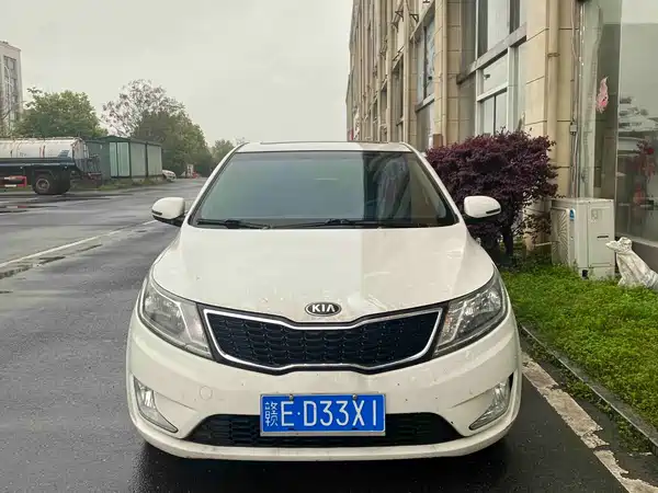 Kia K2 2013