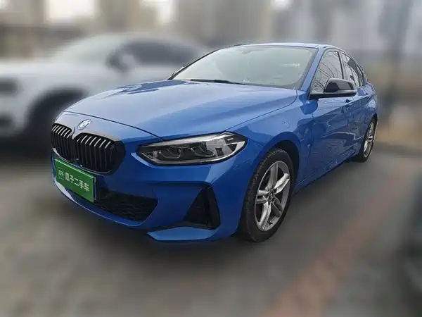 BMW 1 Series 2021