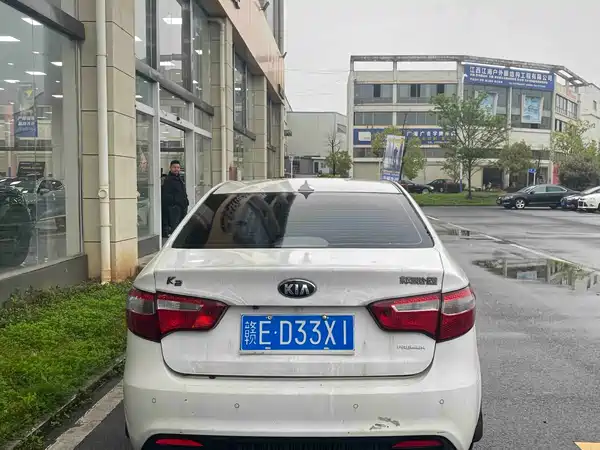 Kia K2 2013