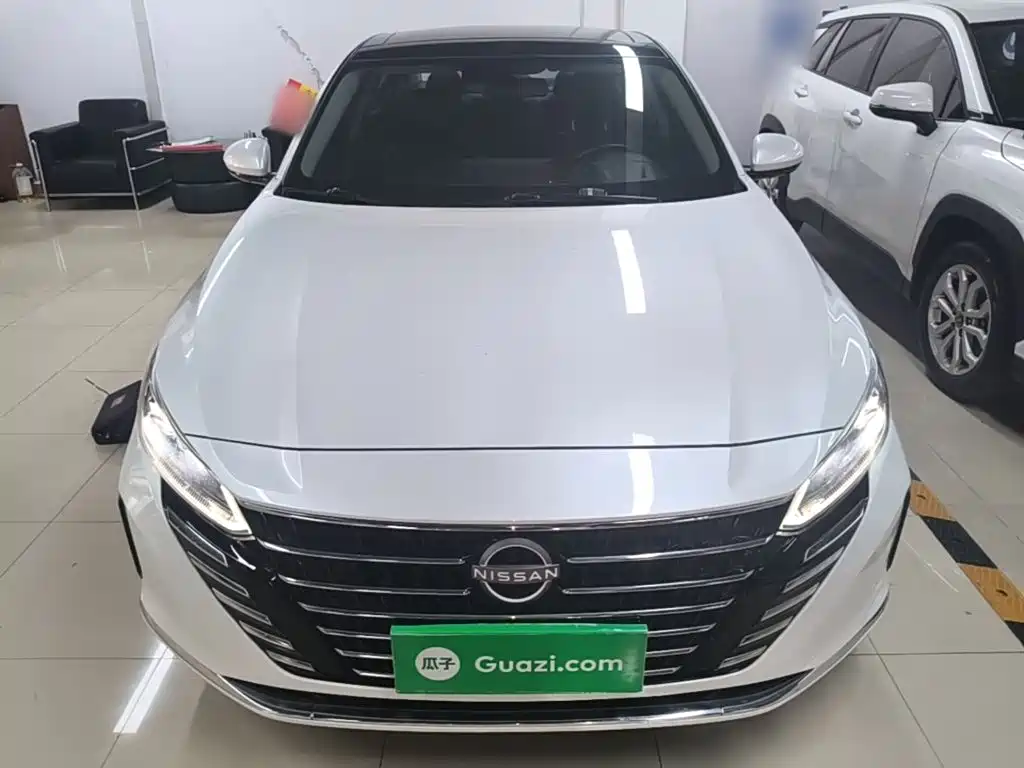 Nissan Teana 2023