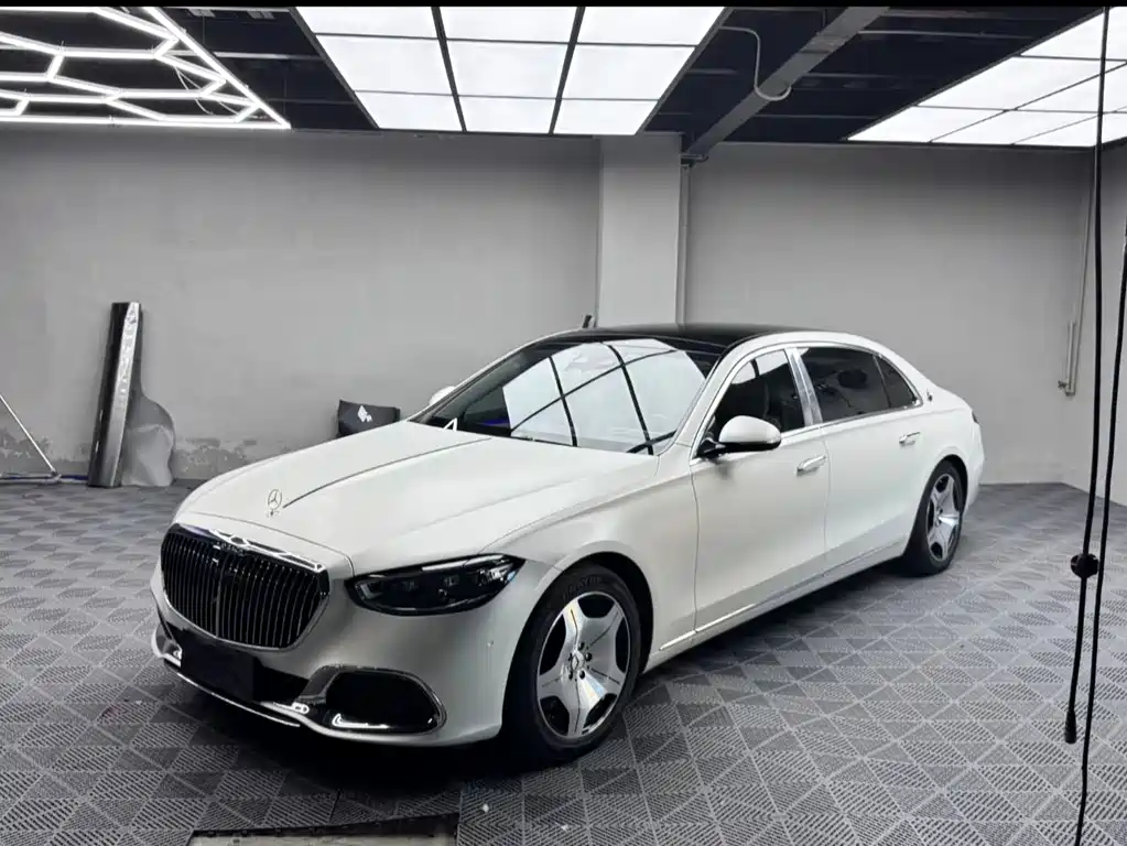 Mercedes-Benz Maybach S-Class 2022 — фото 1