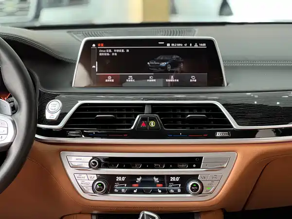 BMW 7 Series 2019