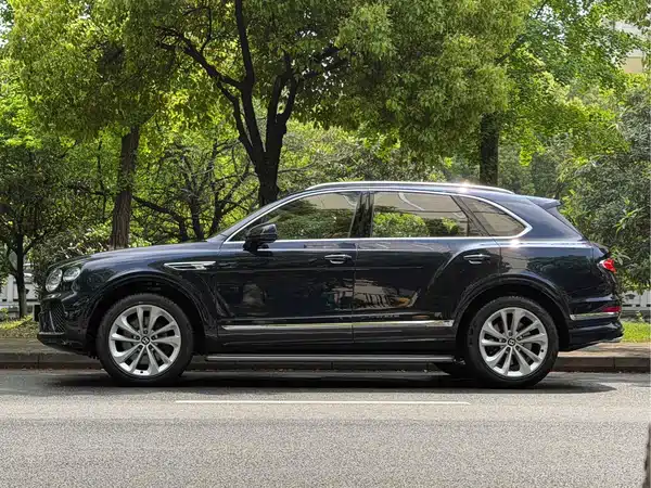 Bentley Bentayga 2024