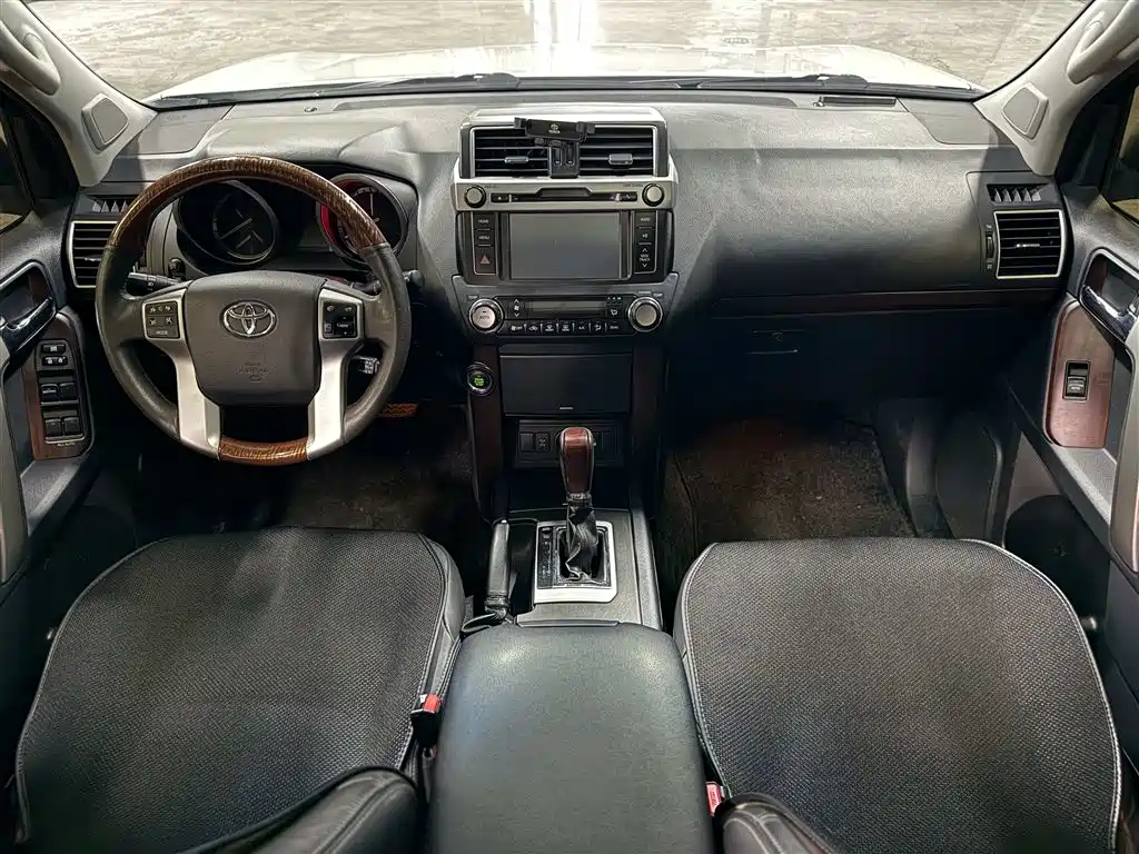 Toyota Prado 2017