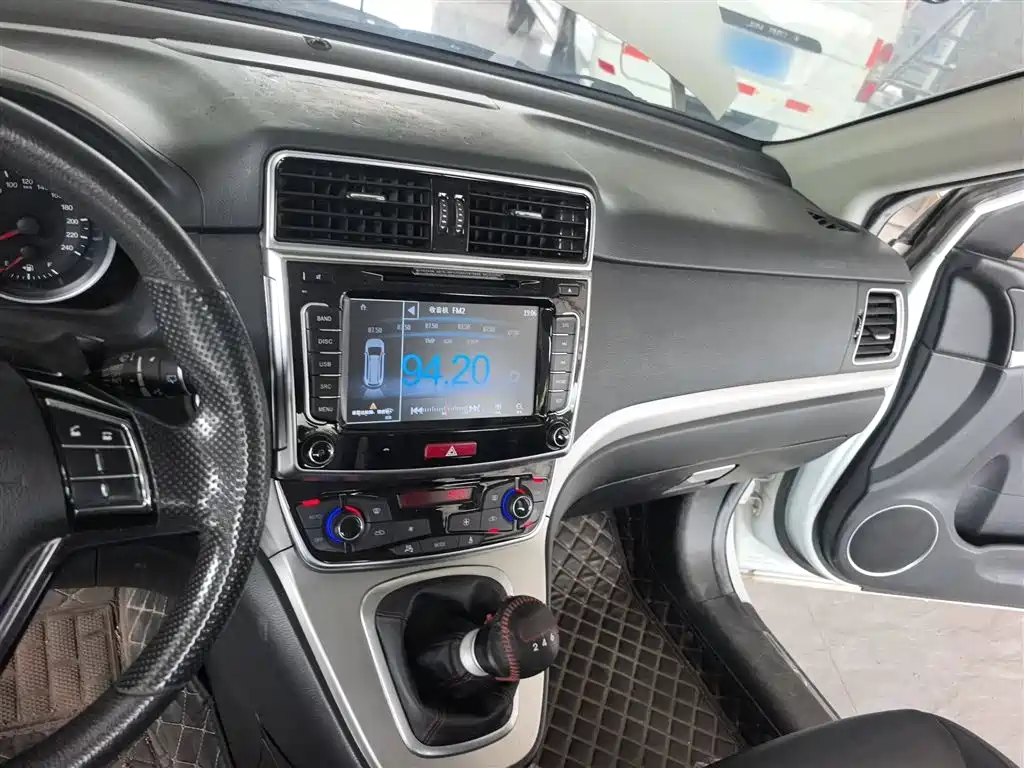 Haval M6 2019 — фото 10