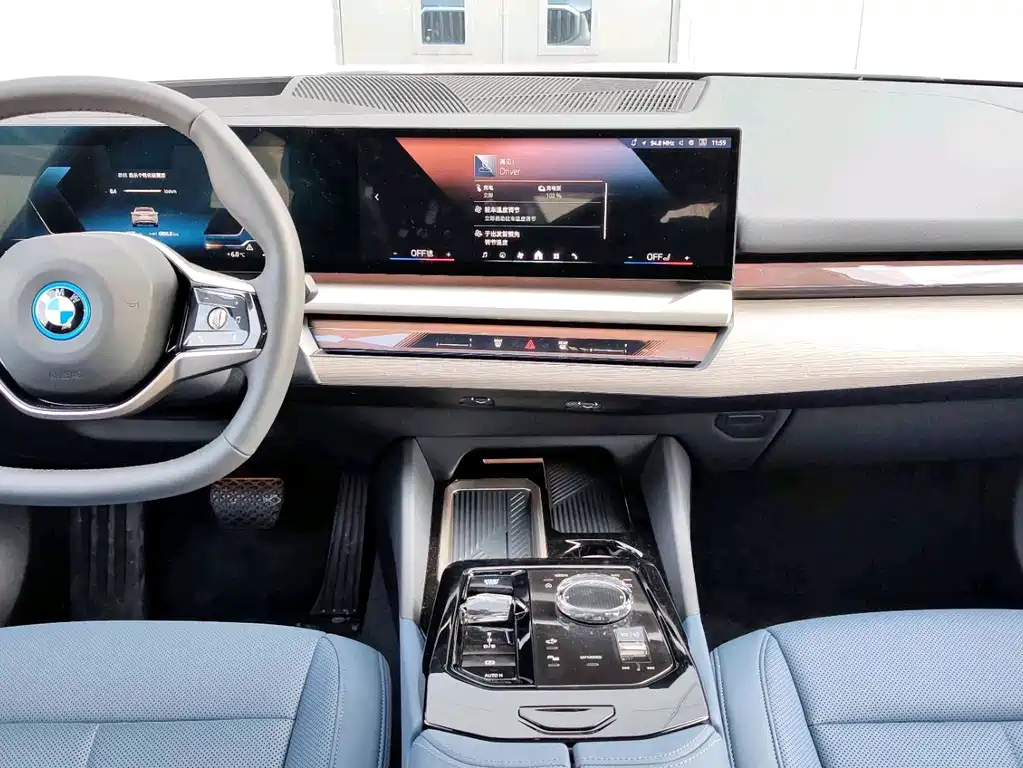 BMW i5 2025 — фото 6