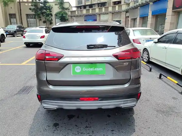 Geely Boyue 2021