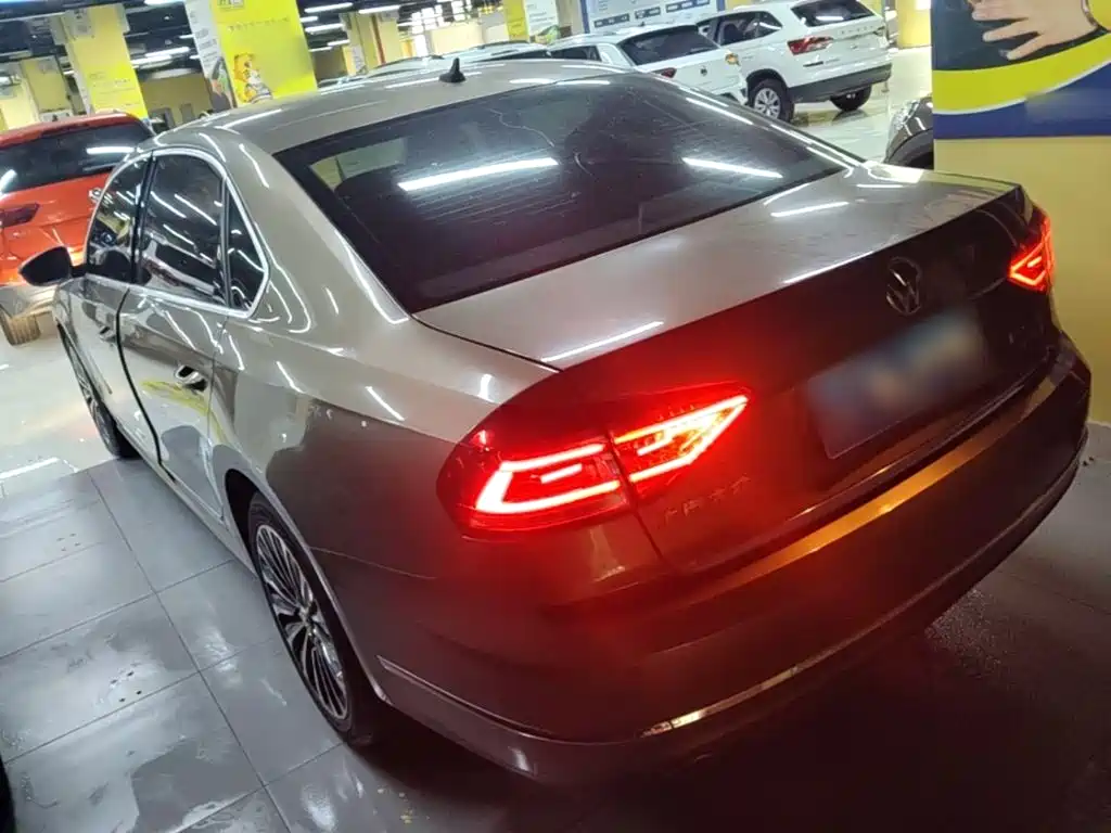 Volkswagen Passat 2016