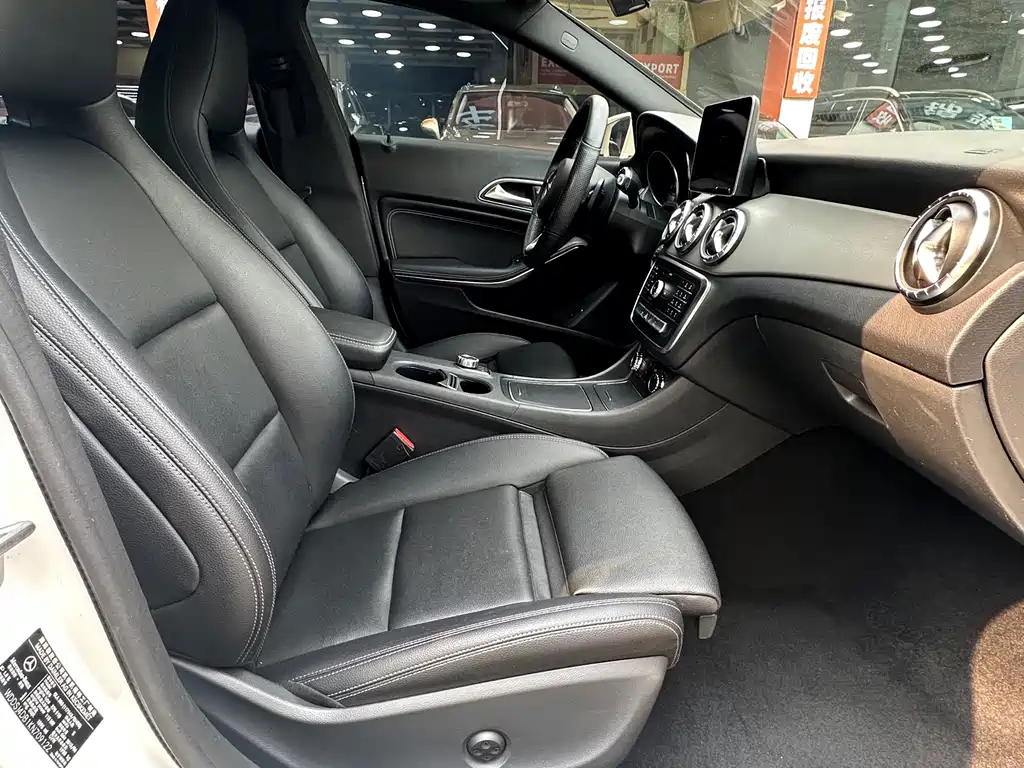 Mercedes-Benz CLA 2018 — фото 9