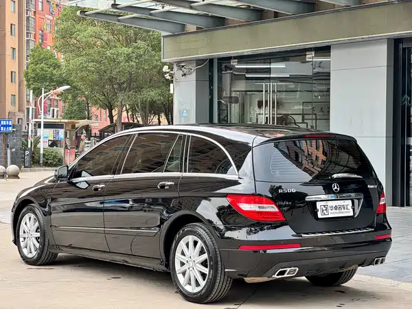 Mercedes-Benz R-Class 2010
