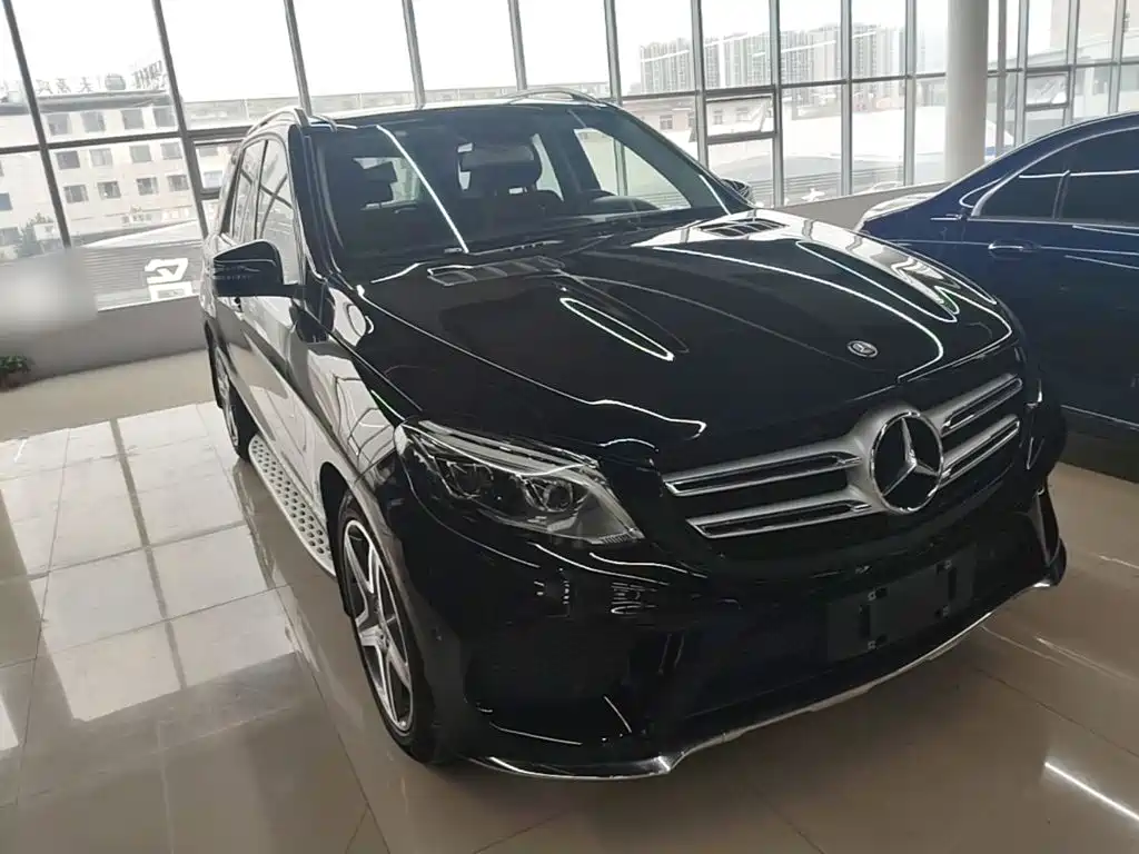 Mercedes-Benz GLE 2016