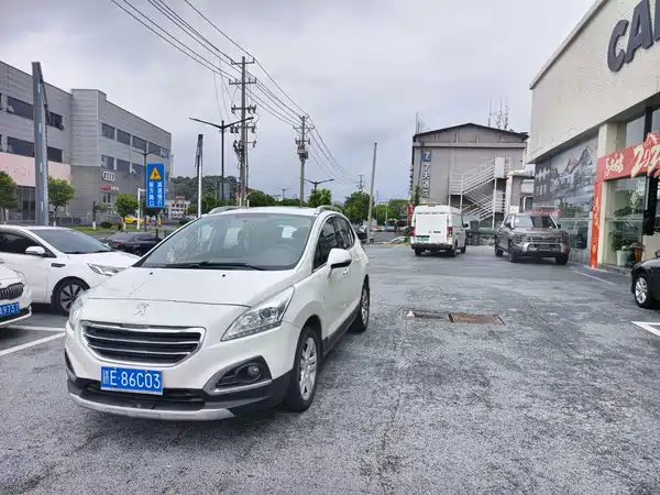 Peugeot 3008 2015