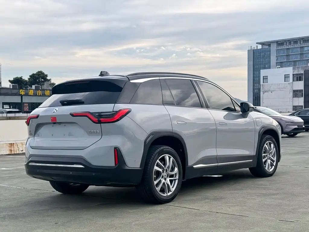 NIO ES6 2023