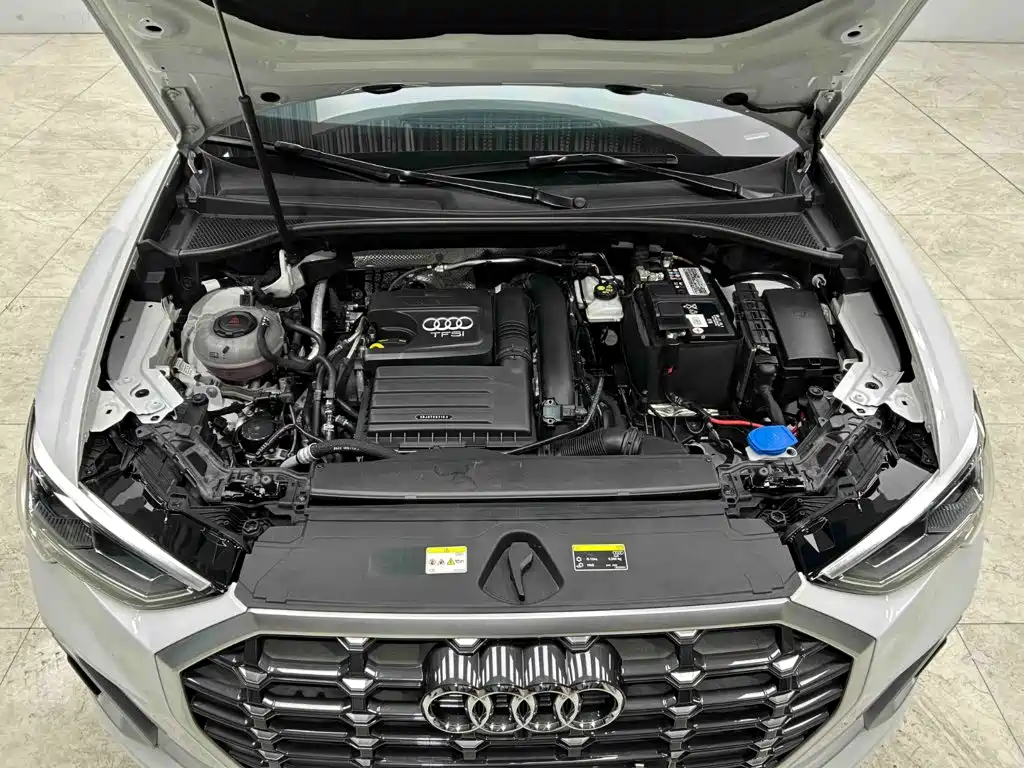 Audi Q3 2023 — фото 21