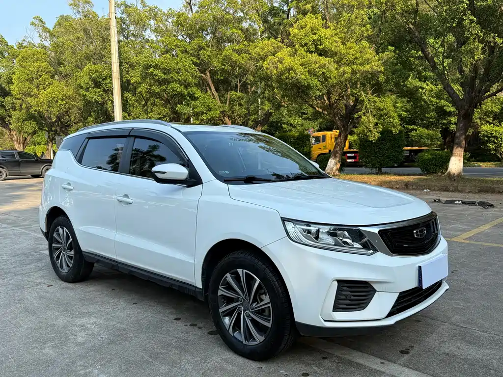 Geely Vision X6 2020 — фото 3