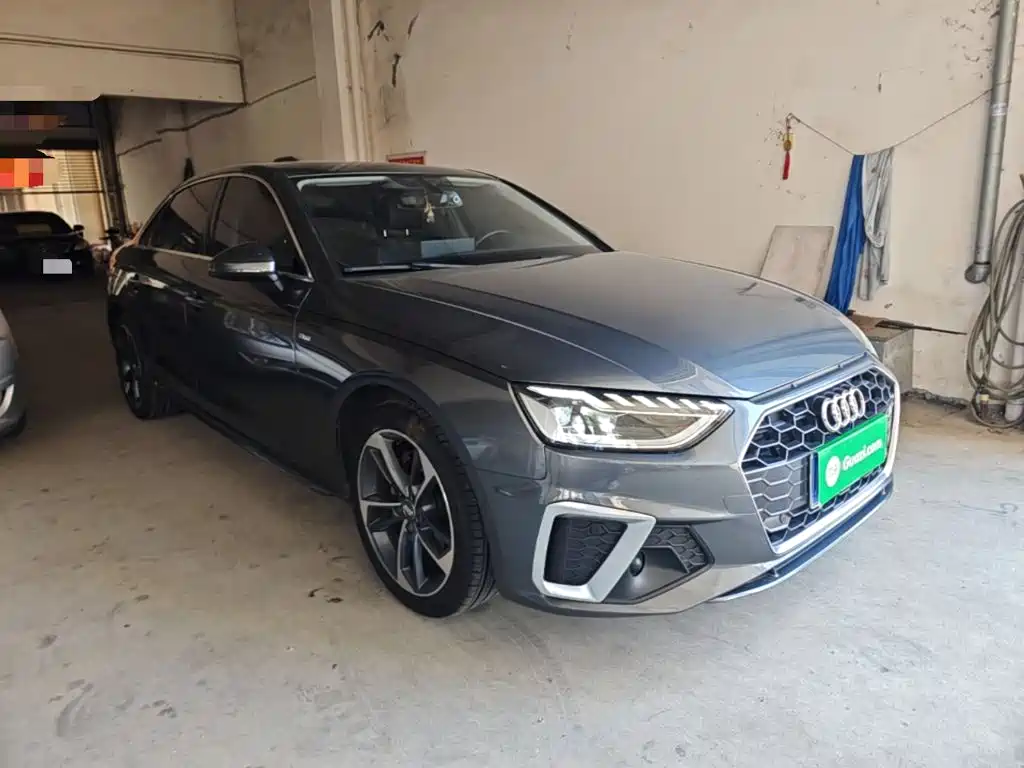 Audi A4L 2020