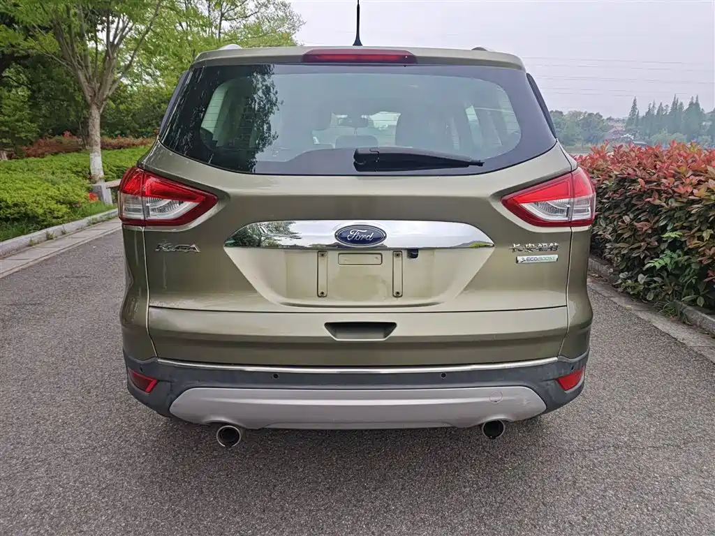 Ford Kuga 2016 — фото 6