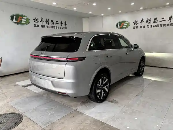 Li Auto L7 2024