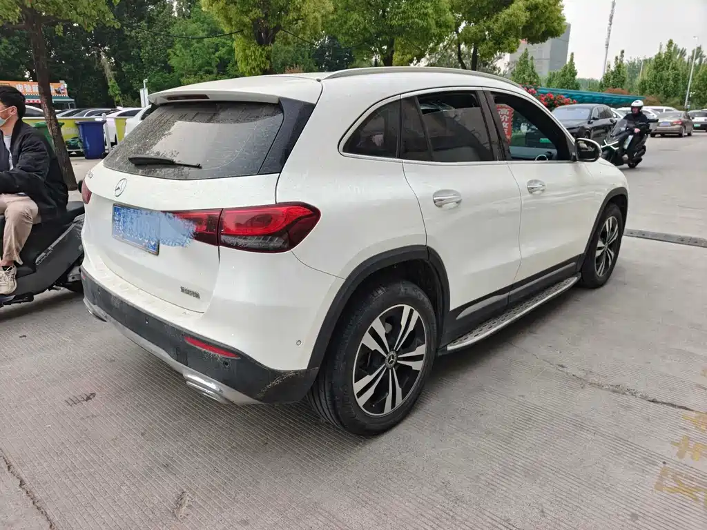 Mercedes-Benz GLA 2020 — фото 9