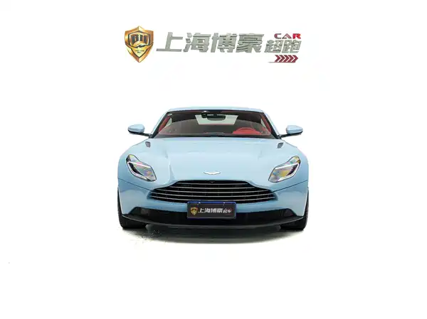 Aston Martin DB11 2021