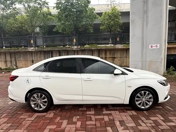 Chevrolet Monza 2022