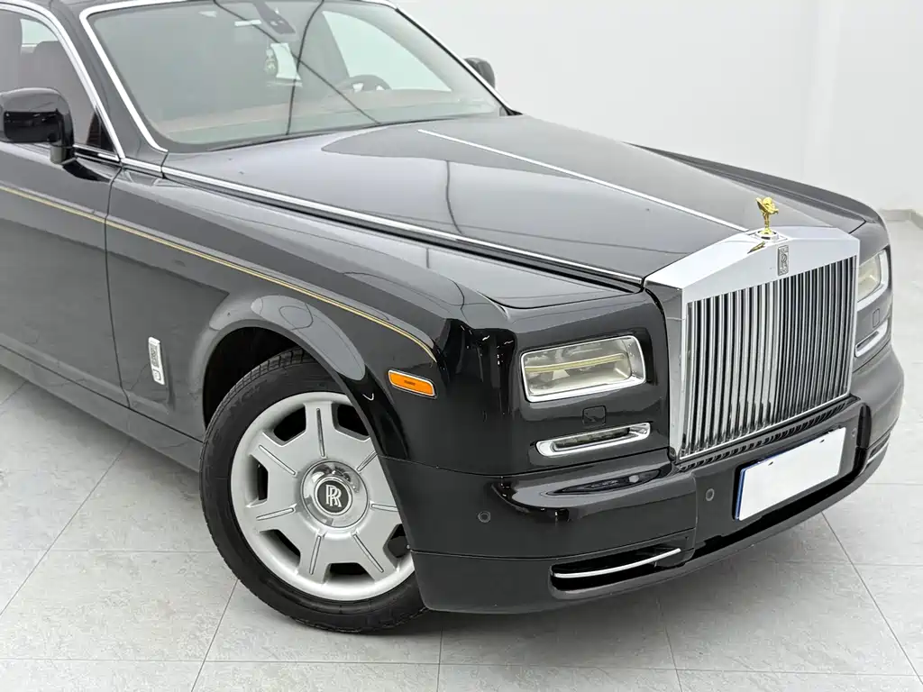 Rolls-Royce Phantom 2006 — фото 7