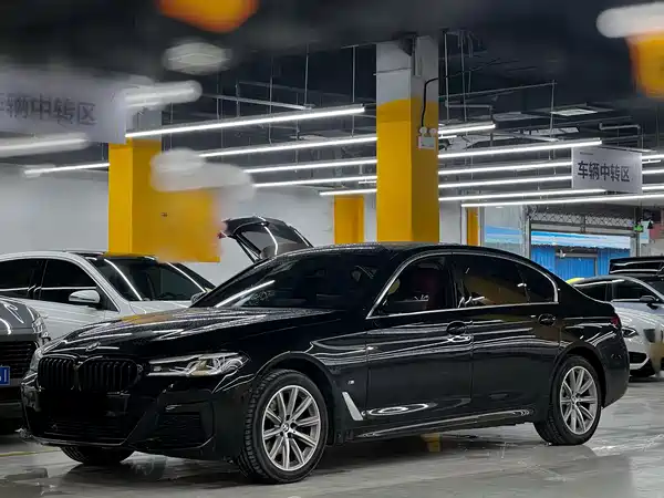 BMW 5 Series 2023