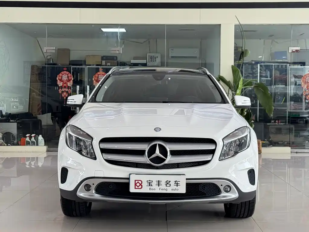 Mercedes-Benz GLA 2016 — фото 2