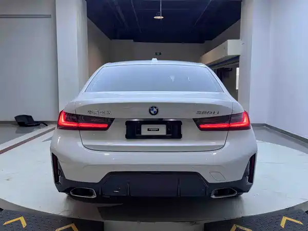 BMW 3 Series 2023