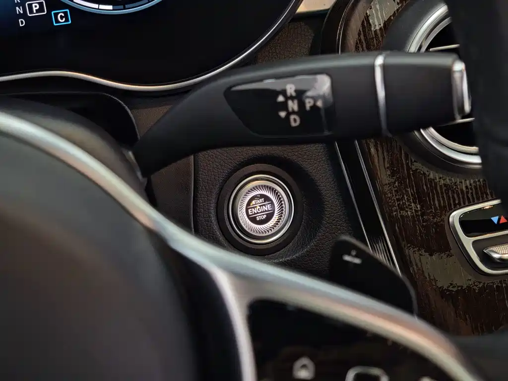 Mercedes-Benz GLC 2021 — фото 10