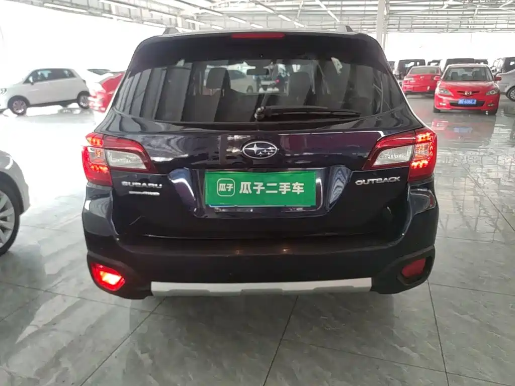 Subaru Outback 2017 — фото 6