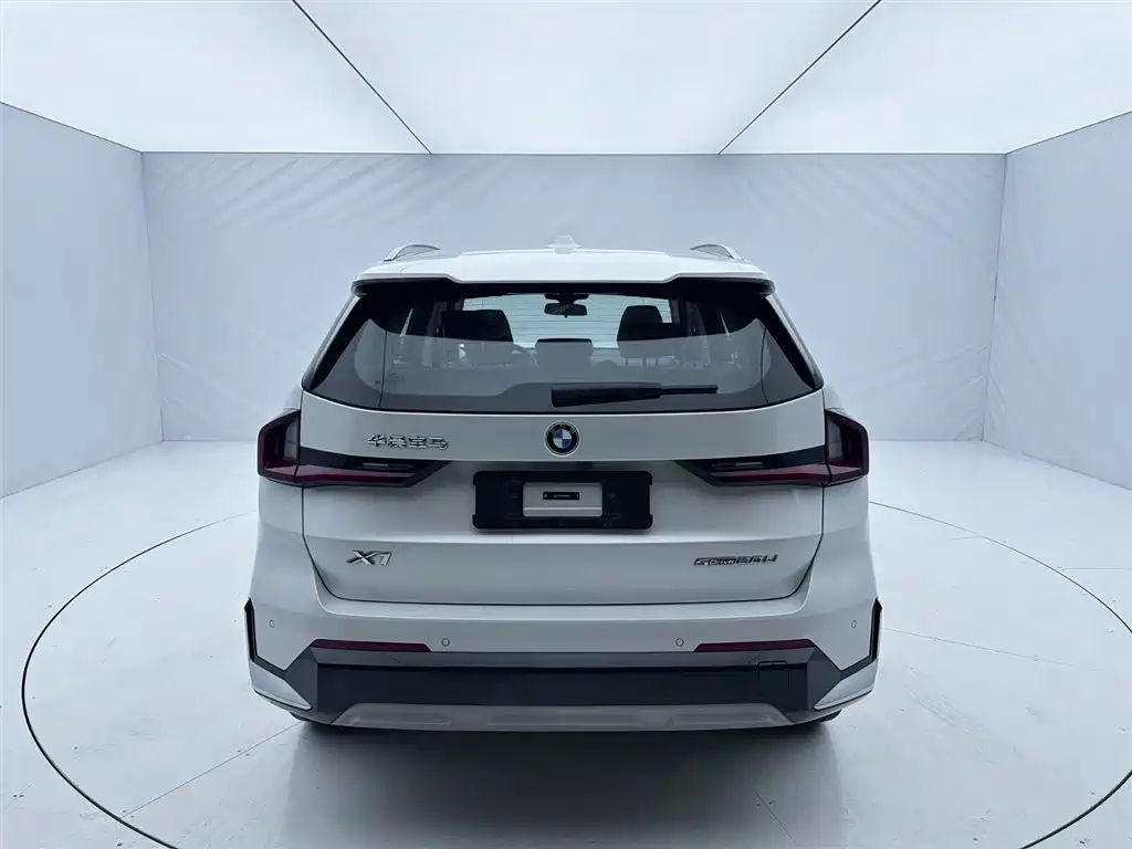 BMW X1 2024 — фото 5