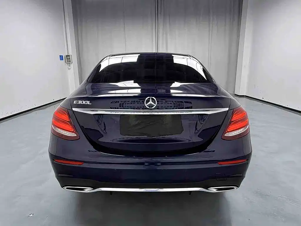 Mercedes-Benz E-Class 2020 — фото 8
