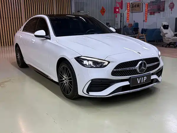 Mercedes-Benz C-Class 2021
